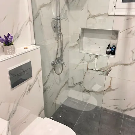 Bright-living Asproválta